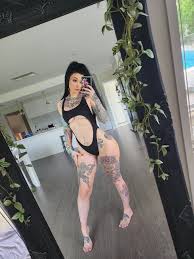 Hylia Fawkes - Free pics, galleries & more at Babepedia