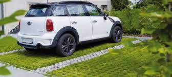 Parkplatz Ideen Fur Ihr Zuhause Parkplatz Rasenfugenstein Rasenkammerstein Parkplatz Gartengestaltung Park