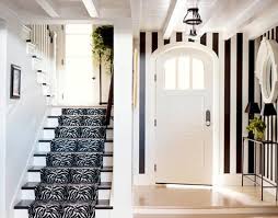 They can be made from the workshop. 10 Ideas Of Black And White Hallways And Entries As A Good Examples Of Traditionality