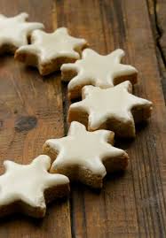 Zimsterne Etoiles A La Cannelle Petits Gateaux De L Avent On Dine Chez Nanou Recettes De Cuisine Recette Sables De Noel Recette Sable
