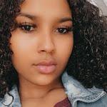 Sharonda Wade's Instagram, Twitter & Facebook