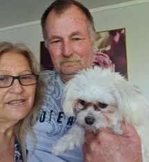 Introduction and photo sharing