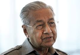 Signature fonts mimic the distinctive writing of a person's actual signature. Netizens Thrilled To See Ex Pm Mahathir S Signature On The Crown The Star