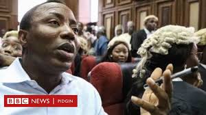 An anti revolutionnow protesters have called for the prosecution of omoyele sowore, claiming nigerians support president buhari. Sowore Rearrest Buhari Goment Defend Why Nigeria Secret Police Gbab Di Publisher Of Sahara Reporters Bbc News Pidgin