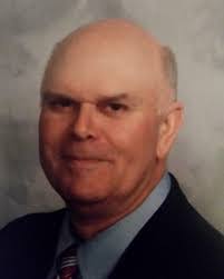 Lee Strother's Instagram, Twitter & Facebook