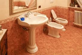 Was Ist Ein Bidet Wozu Dient Es Wie Benutzt Man Es Woher Stammt Es