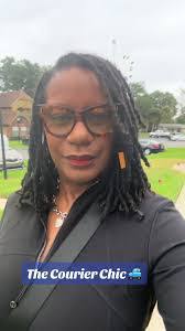 Renee Carrier's Instagram, Twitter & Facebook