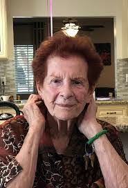 Eleanor Schuster's Instagram, Twitter & Facebook