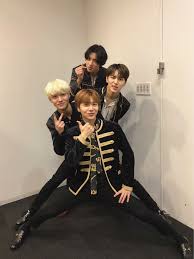 Cube Ptg Japan On Twitter Pentagon Members Pentagon Party Entertainment