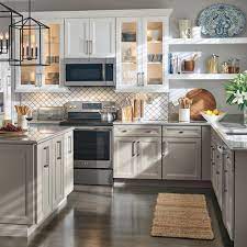 1024 x 596 jpeg 110 кб. Thomasville 14 5x14 5 In Cabinet Door Sample In Russell White 772515411465 The Home De Beautiful Kitchen Cabinets White Kitchen Design Kitchen Remodel Small