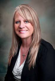 Julie Stowers's Instagram, Twitter & Facebook