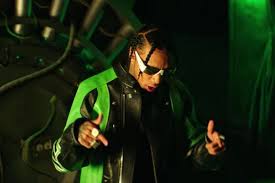 Tyga Envisions The Valley Of The Kings In New Floss In The Bank Visual Tyga Valley Of The Kings Contemporary Fashion