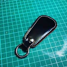 こーとのハギレで作った靴べらピカピカ leathercraft 革細工 レザークラフト 革 コードバン 靴べら レザークラフト ハギレ