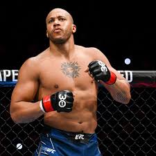 Alexandra Zubko's untamed allure shines through in this powerful photograph