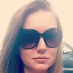 Monique Mcelveen's Instagram, Twitter & Facebook