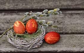 Each nest can either be placed on the floor or fixed to a coop wall. Easter Egg Hunt Decorating Designs For Toddlers The Best Of Life