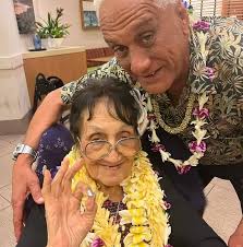 A Kaua'i hālau is honoring the legacy of their beloved Kumu Hula, Leinā'ala  Pavao-Jardin, as her daughter has now stepped in to a new role.  #LiveLikeLeinaala #Kauai #HKLMOL #Hula #HawaiiNews