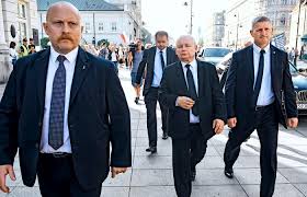 Jarosław kaczyński o swoim kocie. Finanse Prezesa Pis Czyli Ile Kosztuje Jaroslaw Kaczynski