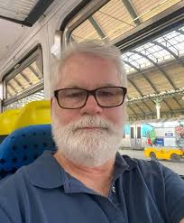 Deborah Bermucus's Divorce Selfie and Women's Empowerment