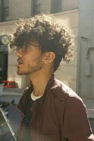Pin By Aech Halliday On Cabelo Cacheado Hipster Hairstyles Curly Hair Men Cool Hairstyles For Men