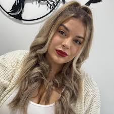 Hey mumma's, Just after some guidance my 3 year old girl goes to the toilet 