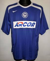 Check out the evolution of hertha bsc's soccer jerseys on football kit archive. Hertha Bsc 2005 06 Home Kit