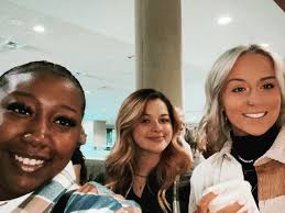 Larkin Maely Cole (@larkin.cole) • Instagram photos and videos