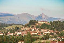 Compte officiel de la ville de saint jean pied de port donibane garazi herriko kontu ofiziala. Saint Jean Pied De Port Towns And Villages In Saint Jean Pied De Port Guide Du Pays Basque