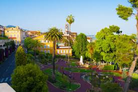 Participer aux commandes et à la réception des marchandises mettre en rayon les produits mettre en place les animations… super u plascassier. Meteo Heure Par Heure Grasse 06130 Alpes Maritimes Previsions Meteo Gratuite A 15 Jours La Chaine Meteo