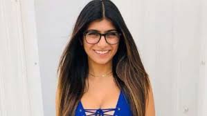 View 322 nsfw pictures and videos and enjoy mia_khalifa with the endless random gallery on scrolller.com. Did Porn Star Mia Khalifa Use An Alt Account Sarahjoe93 To Call For Genocide Of Israelis On Twitter Here Is What We Know