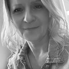 It is bittersweet that we announce that the time has come for Ronnies to  close its doors. For 67 seasons, we have loved serving you the freshest  seafood and delicious ice cream