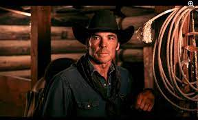 He received his ba degree in acting at boise state university and his mfa in acting from. M0dqccx 1olspm