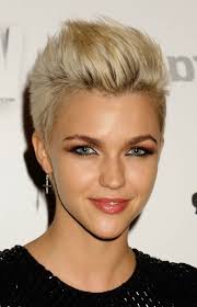 Short hair is cool, classic, stylish, and easy to manage. Hairiz Com Edgy Short Haircuts Super Short Hair Very Short Hair