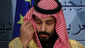 ولي العهد السعودي منذ 21 يونيو/حزيران 2017، من أصغر وزراء الدفاع في العالم، وقت تعيينه، وثاني أصغر وزير دفاع سعودي. ØªØ­Ø±ÙƒØ§Øª Ù…Ø±ÙŠØ¨Ø© Ùˆ ØµØ¯Ù…Ø© ØªÙ†ØªØ¸Ø± Ø§Ù„Ø£Ù…ÙŠØ± Ø§Ù„ØµØºÙŠØ± ÙƒØ¨Ø§Ø± Ø§Ù„Ù…Ø³Ø¤ÙˆÙ„ÙŠÙ† Ø§Ù„Ø³Ø¹ÙˆØ¯ÙŠÙŠÙ† Ø£Ù‚Ø±ÙˆØ§ Ø¨ØªÙˆØ±Ø· ÙˆÙ„ÙŠ Ø§Ù„Ø¹Ù‡Ø¯ ÙÙŠ Ù…Ù‚ØªÙ„ Ø®Ø§Ø´Ù‚Ø¬ÙŠ Ø´ÙÙ‚Ù†Ø§ Ø§Ù„Ø¹Ø±Ø¨ÙŠ