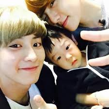 Park chanyeol the robot meets byun baekhyun who suffers double personality disorder he enjoys being an emotionless robot until byun baekhyun comes around and . Chanyeol Baekhyun X Mem Reader Part 1 One Shot For Anime Otome Kpop