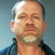 Driver falls asleep, kills 2, injures 9