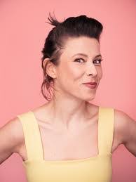 Lisa Zielke's Instagram, Twitter & Facebook