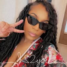 Shanice Douglas's Instagram, Twitter & Facebook