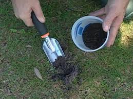 Lawn levelling tool for easy spreading and grading of fertiliser, soil, sand and gravel. How To Create A Level Lawn Hgtv