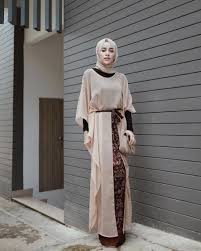 Jasa desain interior profesional dan berkualitas. 60 Model Gamis Batik Kombinasi Modern Terbaru 2020 Bergaya