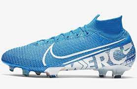 Welcome to the official cr7 denim and underwear webstore. Cristiano Ronaldo Fussballschuhe Cr7 2020 Jetzt Schuhe Ansehen
