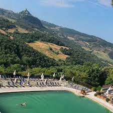 Im ersten pool beträgt die wassertemperatur zwischen 35 und 38°c, im zweiten zwischen 28 und 32°c. Vista Dalla Camera Picture Of Albergo Posta Marcucci Bagno Vignoni Tripadvisor