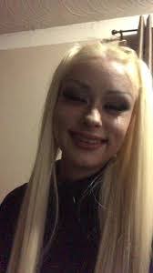 Eryn Lee's Instagram, Twitter & Facebook