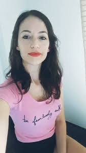 Melisa Larsen's Instagram, Twitter & Facebook