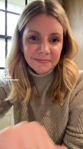 Katherine Kiger's Instagram, Twitter & Facebook