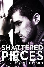 Shattered Pieces : Moore, Portia: Amazon.com.au: Books