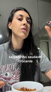 Salgadinho saudável com grão de bico e temperos incríveis