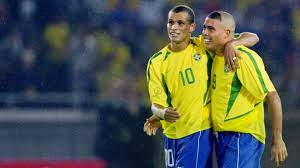 Barcelona needed to win and valencia a draw to classify to champi. Pires Ronaldo And Rivaldo Headlines All Star Cast For Charity Match In Johor Goal Com