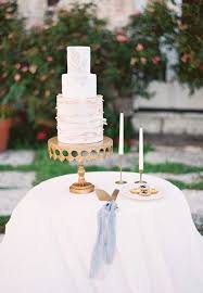 A decoração da mesa do bolo de casamento é o pilar da sua festa por duas razões. Mesa De Bolo De Casamento 60 Ideias Criativas Com Fotos Para Conferir