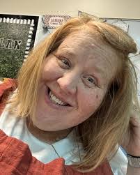 Heather Moreland's Instagram, Twitter & Facebook